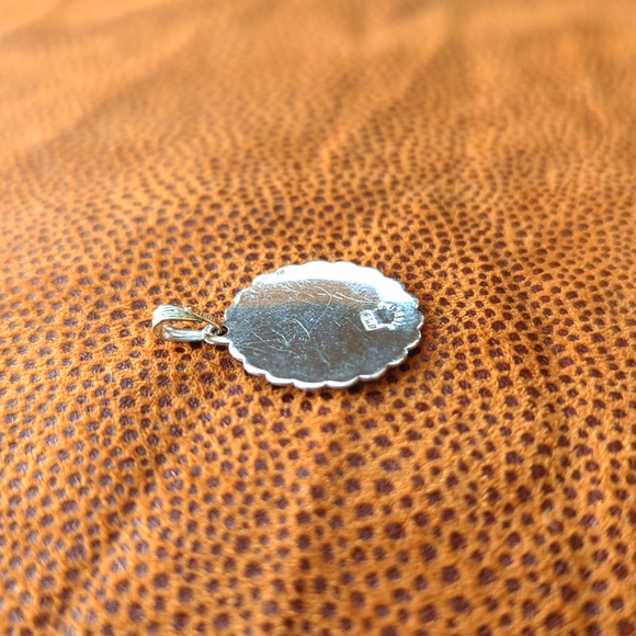Vintage Sterling Silver Pendant - Picture 5 of 5